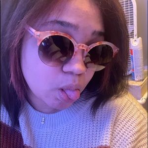 Meet your Posher, Alysa